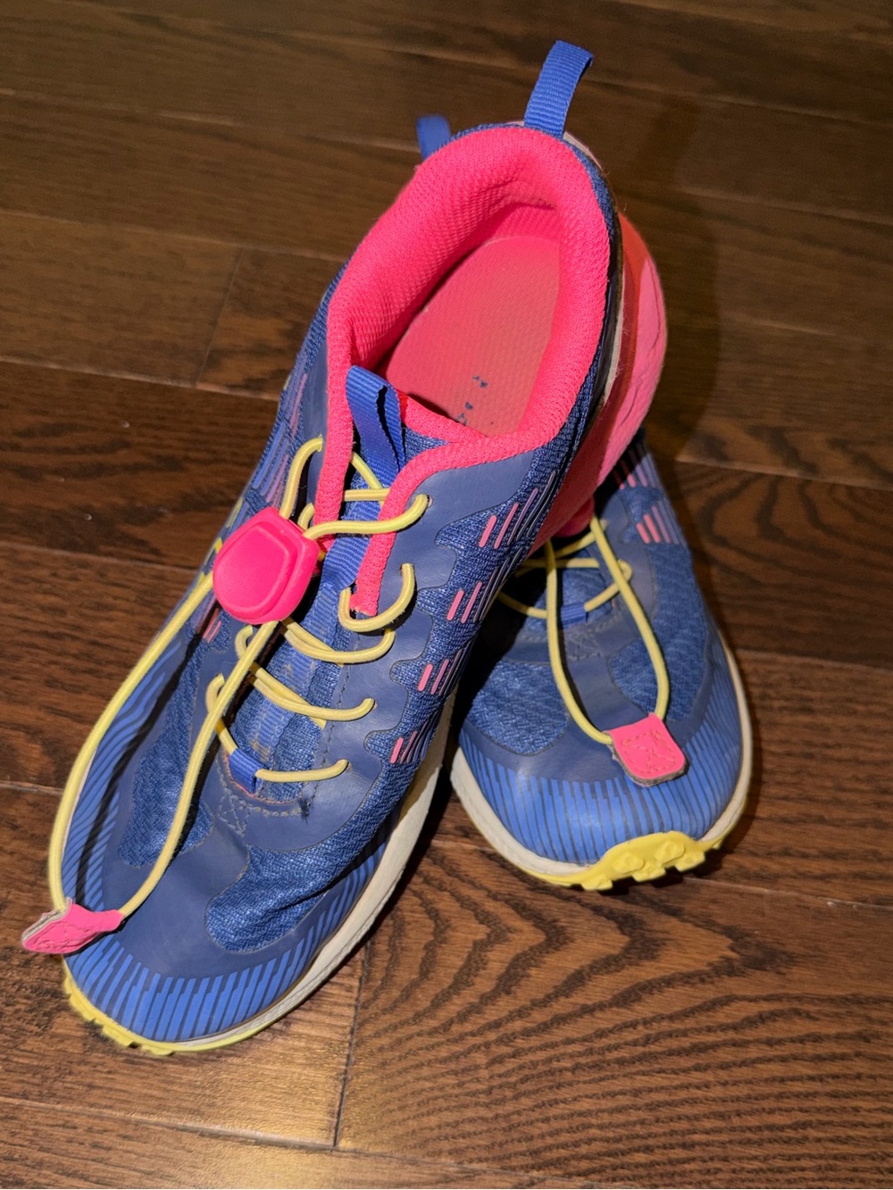 Merrell's Agility Peak Shoe - Size 3